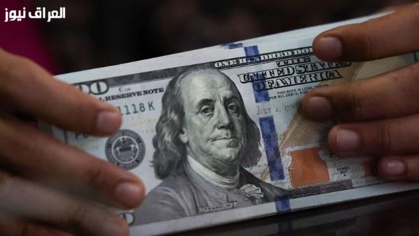 ارتفاع الدولار لأعلى مستوى خلال شهرين مع تزايد التوقعات برفع أسعار الفائدة