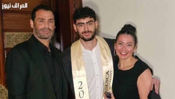 محمد عبد المنصف ولقاء الخميسي يعلنون بفخر تخرج ابنهما من الجامعة