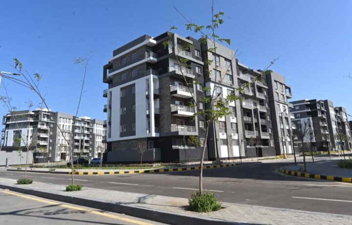 مطالبات المصريين في الخارج باسترداد أموالهم أو إيجاد حلول تحمي حقوق المتعاقدين