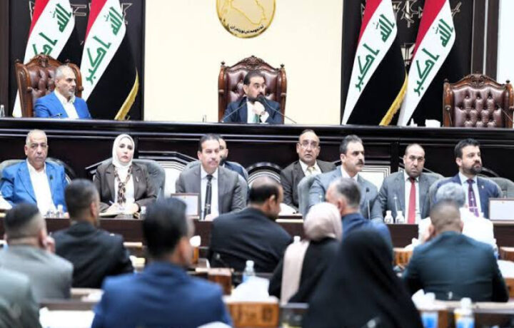 انعقاد جلسة البرلمان برئاسة الحلبوسي وبحضور 242 نائباً